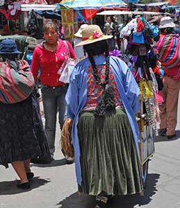 Cholitas in the city La Paz